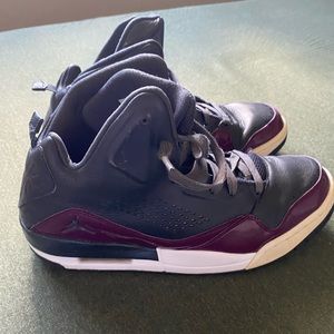Nike SC3 Anthracite Bordeaux